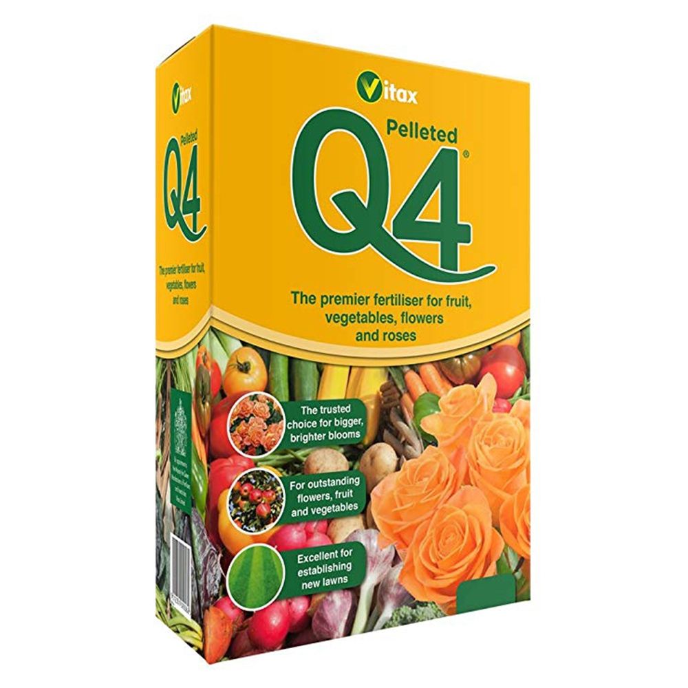 Vitax Q4 0.9kg pelleted fertiliser box with images of vegetables and orange roses on the packaging.