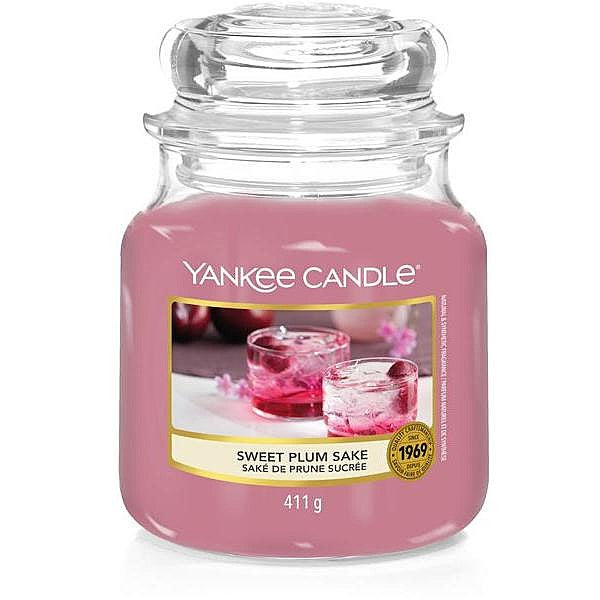 Yankee Candle Medium Jar Plum Slate