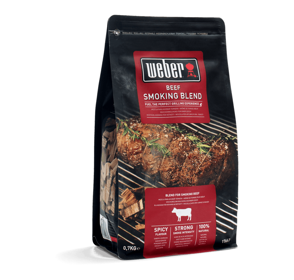 Weber Beef Wood Chips Blend 0.7kg – bold, spicy hardwood mix for beef BBQs, compatible with charcoal, gas, electric grills,