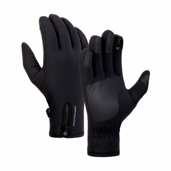 Xiaomi Electric Scooter Riding Gloves XL with enhanced grip, breathable fabric, adjustable wrist strap – available at Kean’s