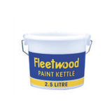 Fleetwood 2.5L white plastic paint kettle bucket with metal handle, high-quality, from Keans Claremorris.