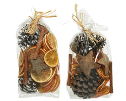 Natural Potpourri Gift Bag with white-tipped pine cones, dried orange slices, and coco stars – festive décor by Keans