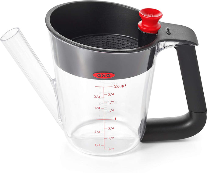 OXO Good Grips 500ml plastic fat separator with strainer, measurement marks, stopper storage, dishwasher safe – Keans