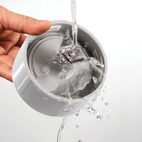 Morphy Nutrigo Blender with One On-The-Go Beaker, compact and portable, available at Keans Claremorris.