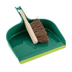 Gardman Dustpan & Brush with FSC beech wood handle, stiff bassine bristles, rubber lip, and serrated edge - Keans Claremorris