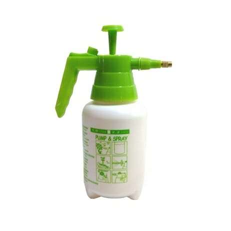 Calypso Pressure Sprayer C2 2L, durable plastic, ideal for small garden spraying jobs – available at Keans Claremorris.