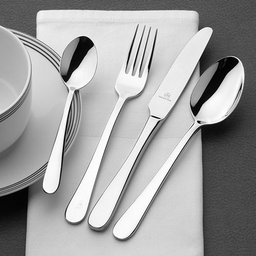 Dessert Spoons Windsor 18/0 stainless steel set, durable and stylish - available at Keans Claremorris.