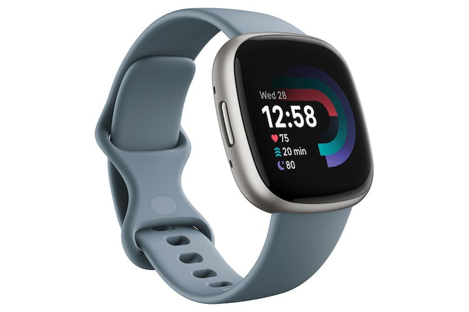 Fitbit Versa 4 Smartwatch in Waterfall Blue & Platinum, 40+ exercise modes, built-in GPS, 6+ day battery – Keans Claremorris