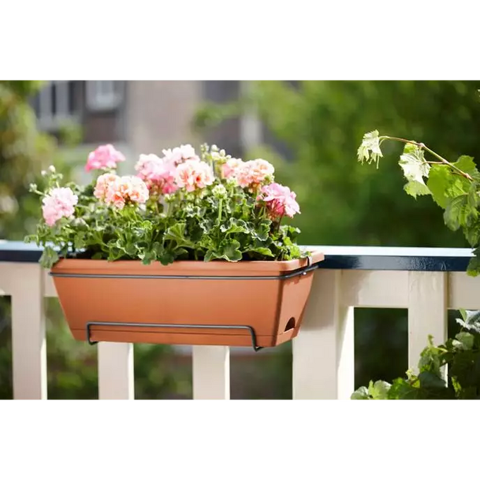 Barcelona Allin1 50cm Terra planter pot, modern design, durable material – available at Keans Claremorris.