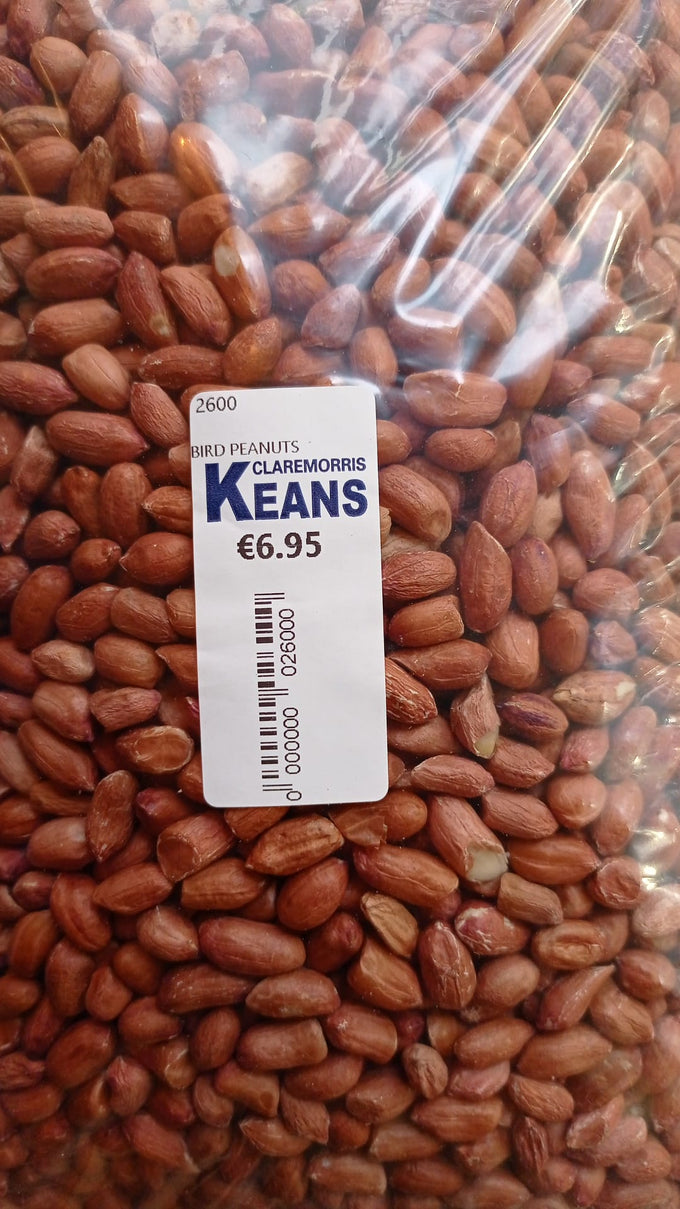 5lbs bag of top-quality bird peanuts to attract Tits, Finches, and Starlings. Ideal for mesh feeders. Keans Claremorris.