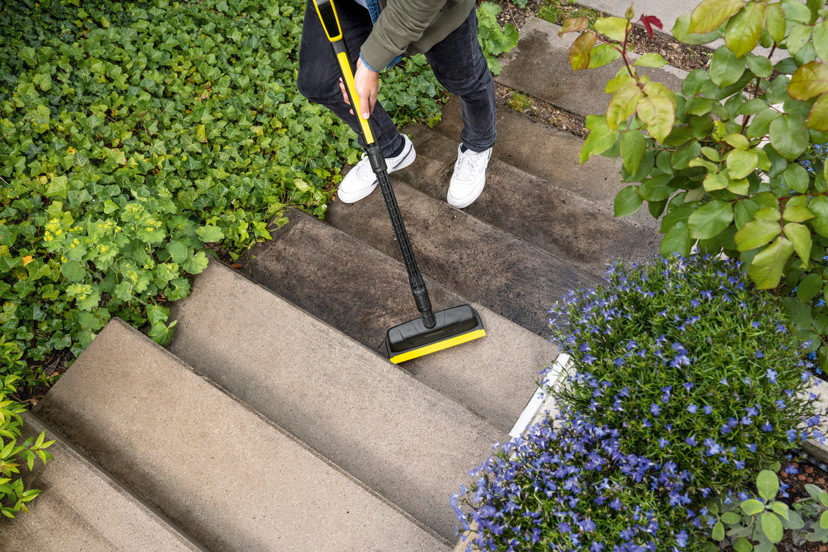 KARCHER PS 30 power scrubber for efficient cleaning, durable design – available at Keans Claremorris store.