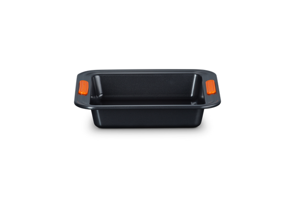 Le Creuset 20cm square cake tin with heat-resistant silicone rim, non-stick carbon steel, heat safe to 240°C - Keans