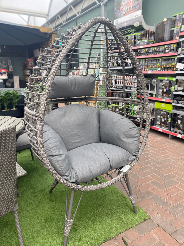 Porto Rattan Pod Chair with padded buttoned cushion, retro design, indoor/outdoor use, easy assembly – Keans Claremorris